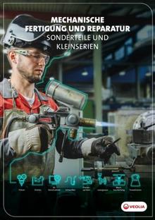 Ein Industriebild mit dem Titel 'Mechanische Fertigung und Reparatur - Sonderteile und Kleinserien'. Das Bild zeigt einen Industriearbeiter in Schutzausrüstung mit Schutzbrille und Helm bei der Arbeit an einer Maschine. Im unteren Bereich des Bildes sind türkisfarbene Icons zu sehen, die verschiedene industrielle Prozesse oder Dienstleistungen symbolisieren. Das Veolia-Logo ist am unteren Rand platziert. Die Aufnahme vermittelt einen professionellen, technischen Eindruck der industriellen Fertigung.